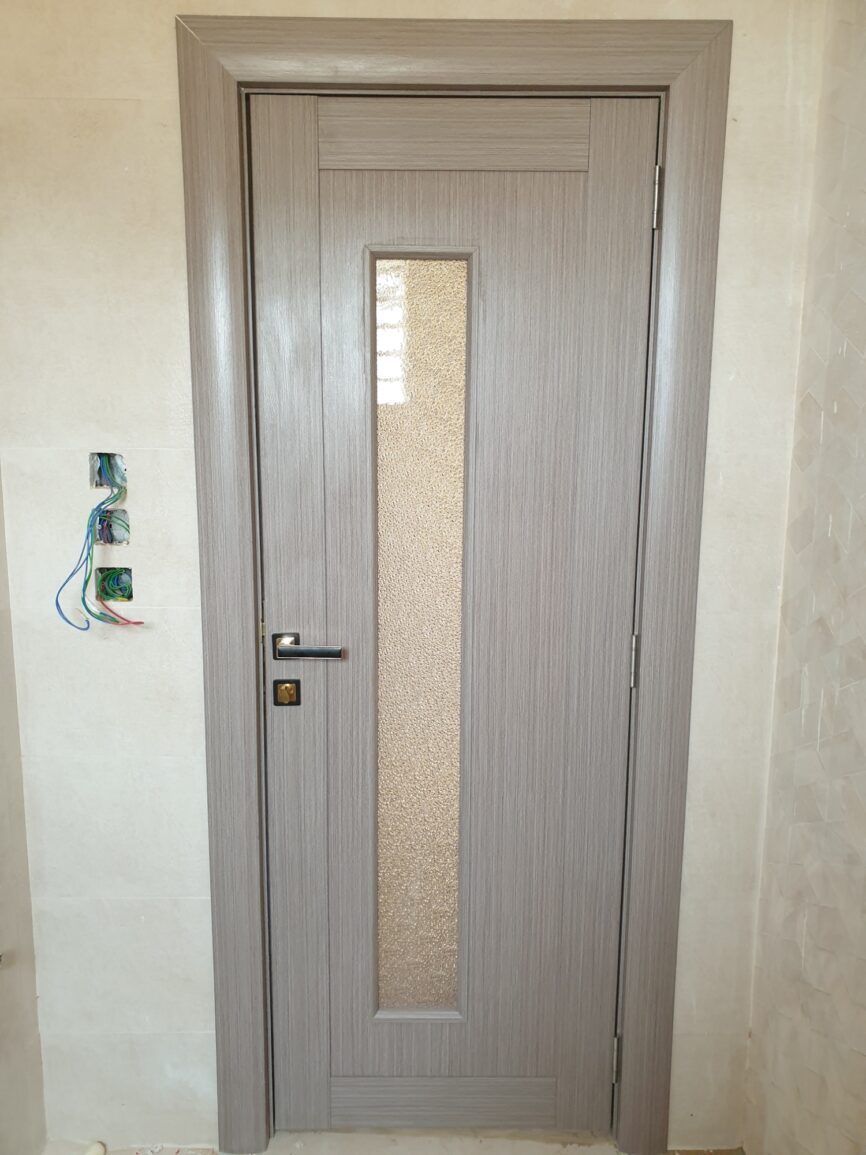 باب PVC مقاوم للمياه للحمامات